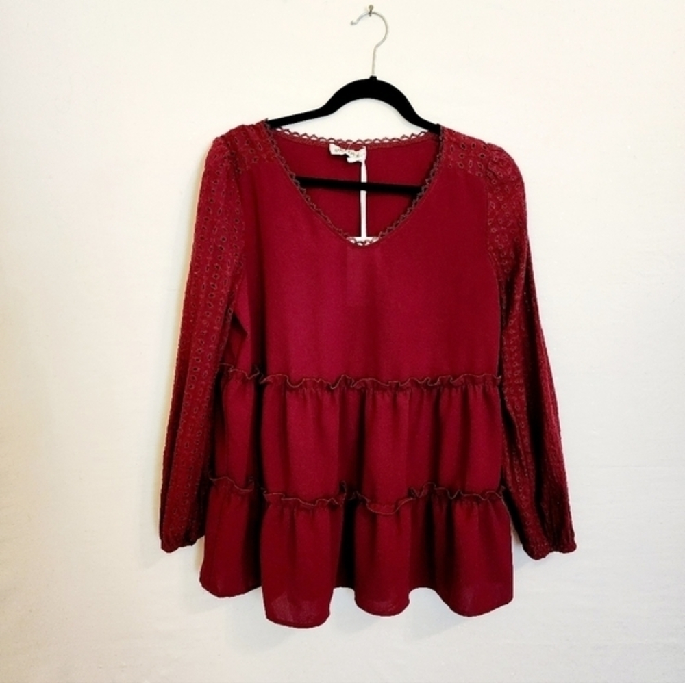 NWOT Beautiful Red Lace Women's Top